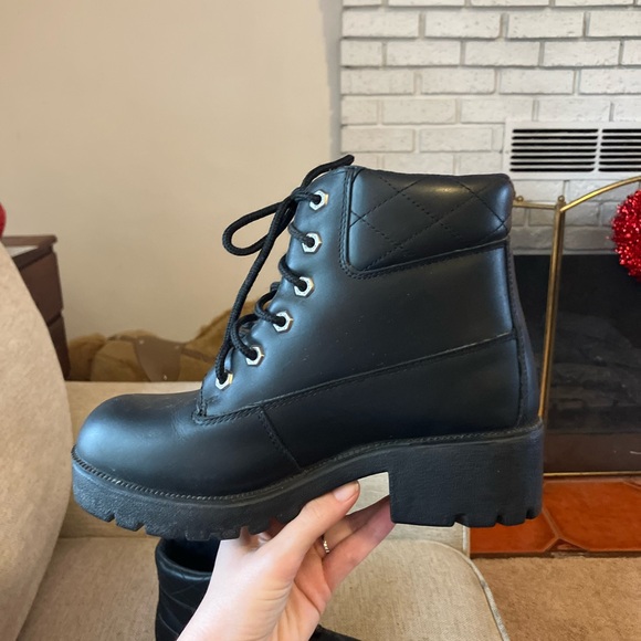 Harley Davidson black leather motorcycle boots - Picture 3 of 8